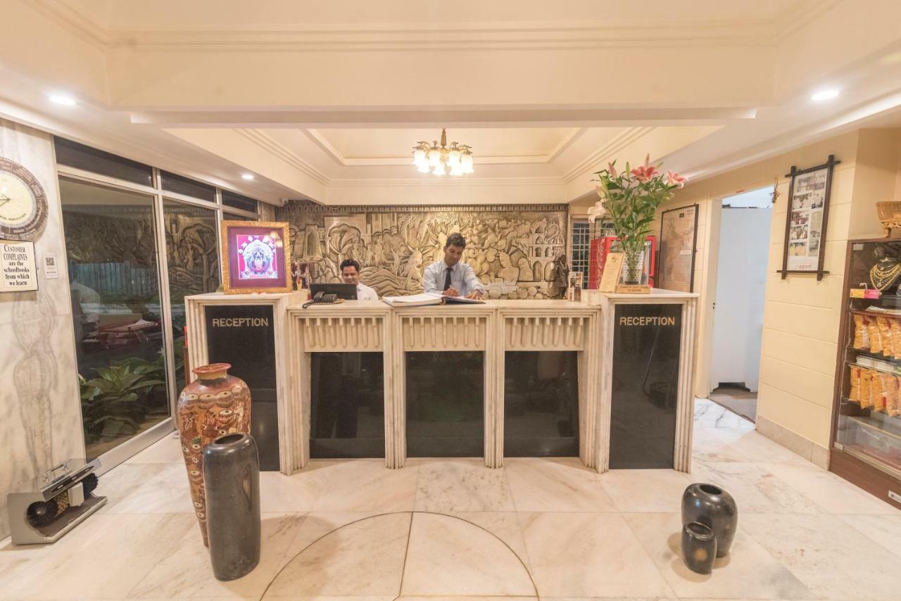 Hotel Ayodhya Колхапур Экстерьер фото